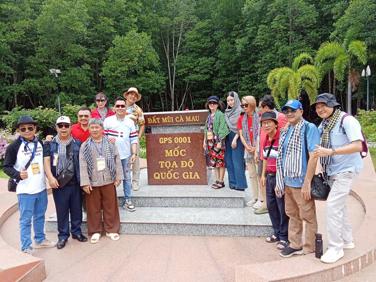5. Ảnh Cột mốc Toạ độ Quốc gia