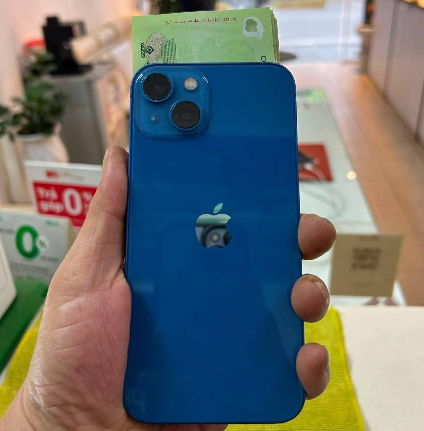 iPhone 18 sắp trình làng: iPhone đời cũ giảm giá mạnh, có nên xuống tiền mua ngay? 