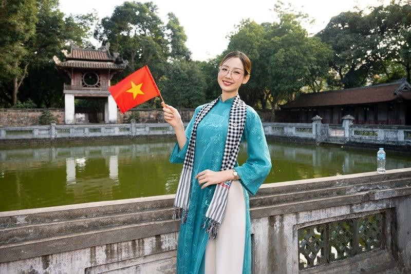 bao-ngoc-mis-0e260699ea84bb8f85e2e5432f5b1aa4.jpg