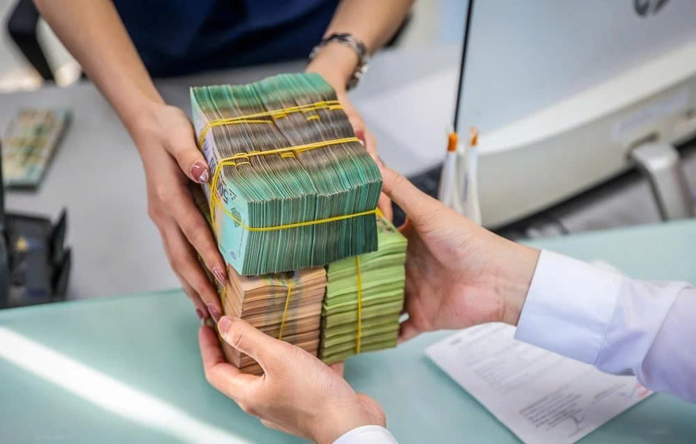 Khi tín dụng tiếp tục mở rộng, nhu cầu về nguồn vốn để đáp ứng hoạt động cho vay cũng gia tăng- Ảnh: T.L