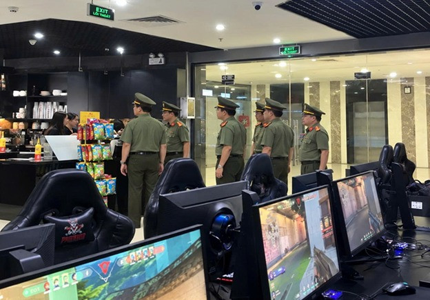 Công an Hà Nội