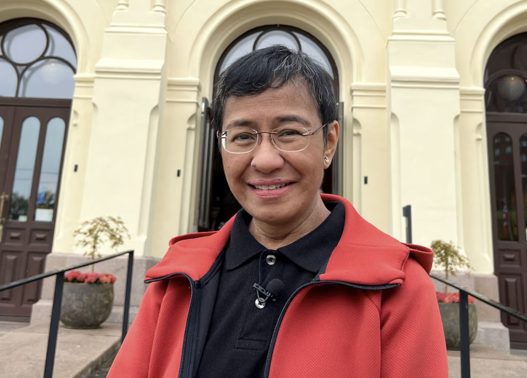 Chủ nhân giải Nobel Hòa bình: Nếu không hạn chế AI ngay, nhân loại có thể mất quyền tự quyết