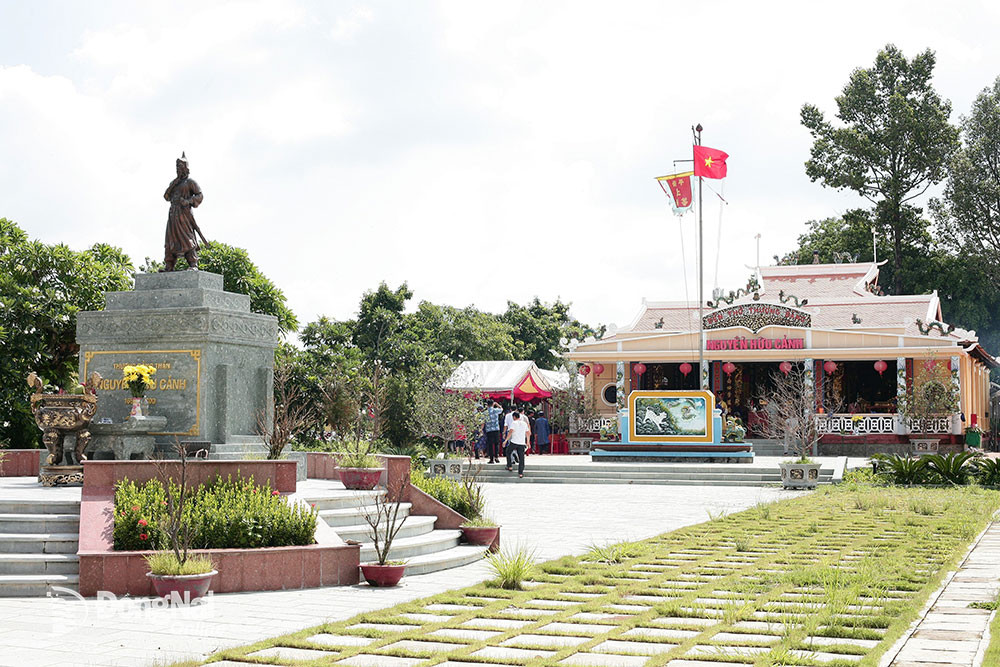 nguyên huu canh