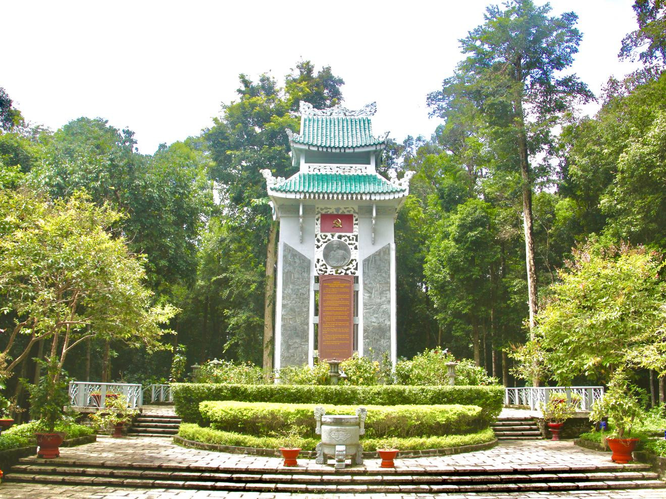 rung-chien-khu-d.jpg