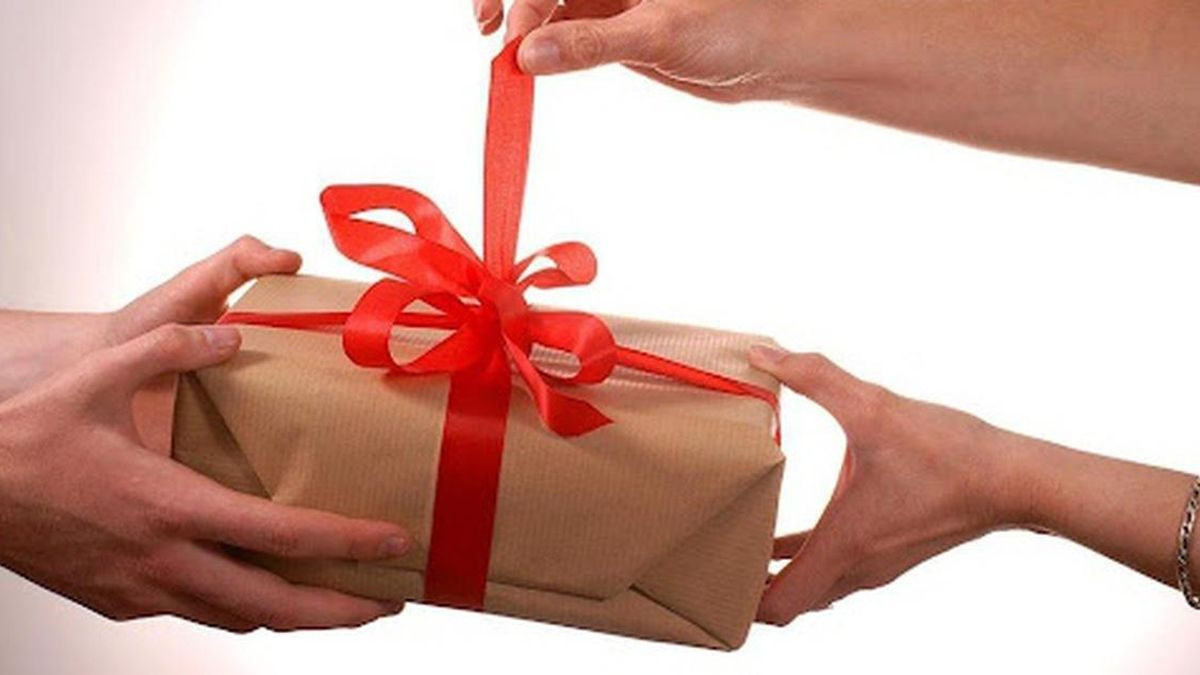 Bẫy quét mã QR nhận quà Trung thu: Ma trận lừa đảo gửi tận cửa nhà