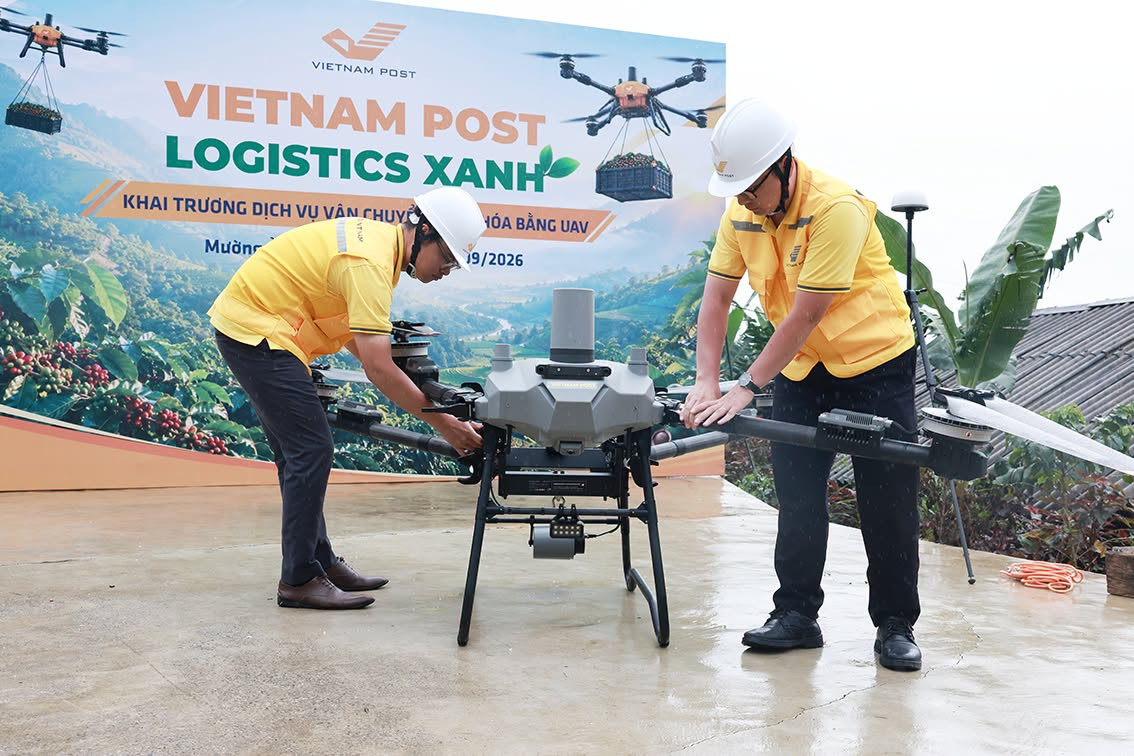 vận chuyển nông sản bằng drone tại Điện Biên