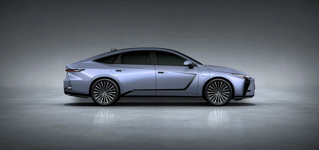 Lexus ES 500e tại Việt Nam giá dự kiến 2,98 tỷ đồng, ra mắt tháng 10