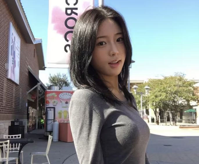nữ kiếm thủ