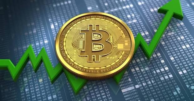 Bitcoin có thể lên 400.000 USD, nhưng nhà đầu tư Việt Nam có thể thua lỗ trước đó 