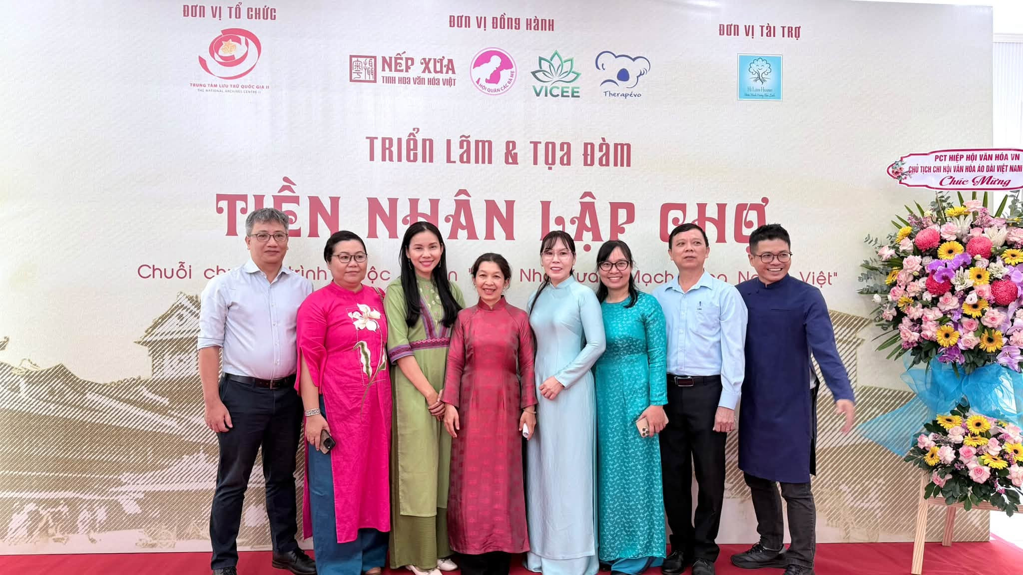 Tọa đàm Tiền nhân lập chợ, hoạt động mở đầu chương trình Nếp nhà xưa - Mạch sống người Việt có sự tham gia của TS Nguyễn Thị Trúc Bạch