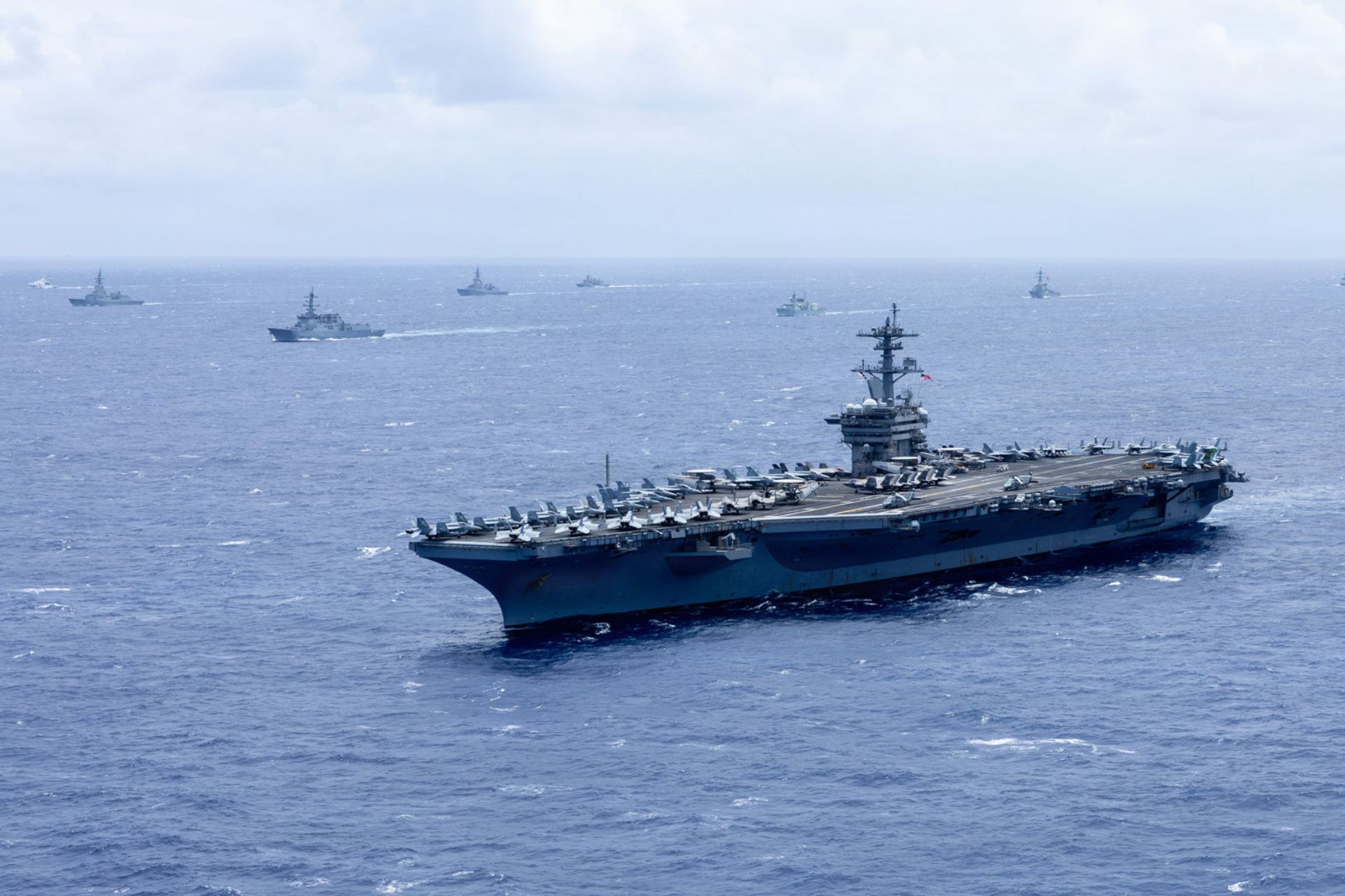 www.armyrecognition.com-images-stories-news-2026-september-_u.s.-aircraft-carrier-uss-theodore-roosevelt-heads-to-middle-east-as-navy-sustains-iran-operations.jpg
