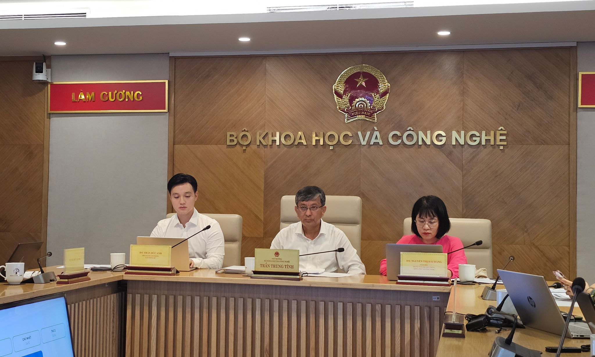 Đột phá chuyển đổi số và công nghệ tháng 9