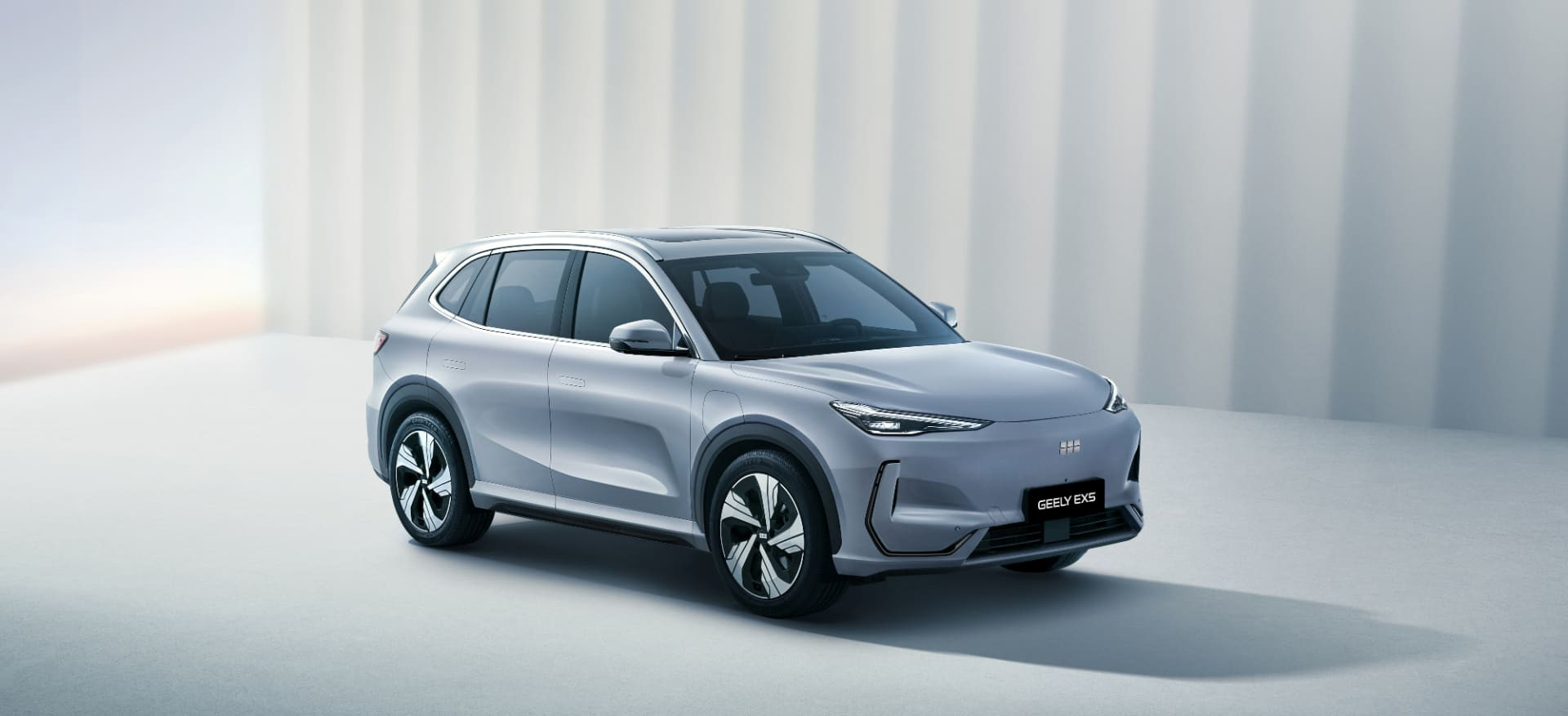 o-to-trung-quoc-geely-ex5-1123.jpg
