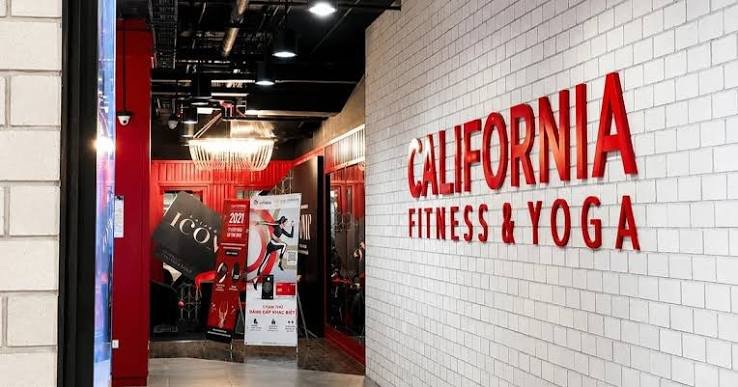 Hội viên 'ngơ ngác' vì phòng gym cao cấp bất ngờ cắt bớt dịch vụ 