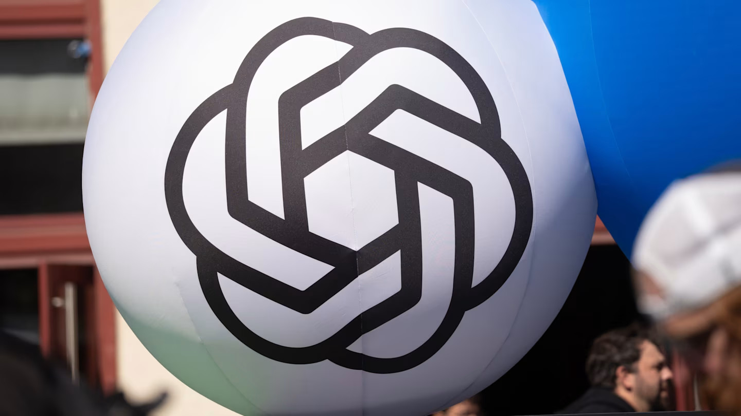 OpenAI dùng 7.000 GPU Nvidia rà 50 triệu GB dữ liệu sau loạt sự cố tác tử AI