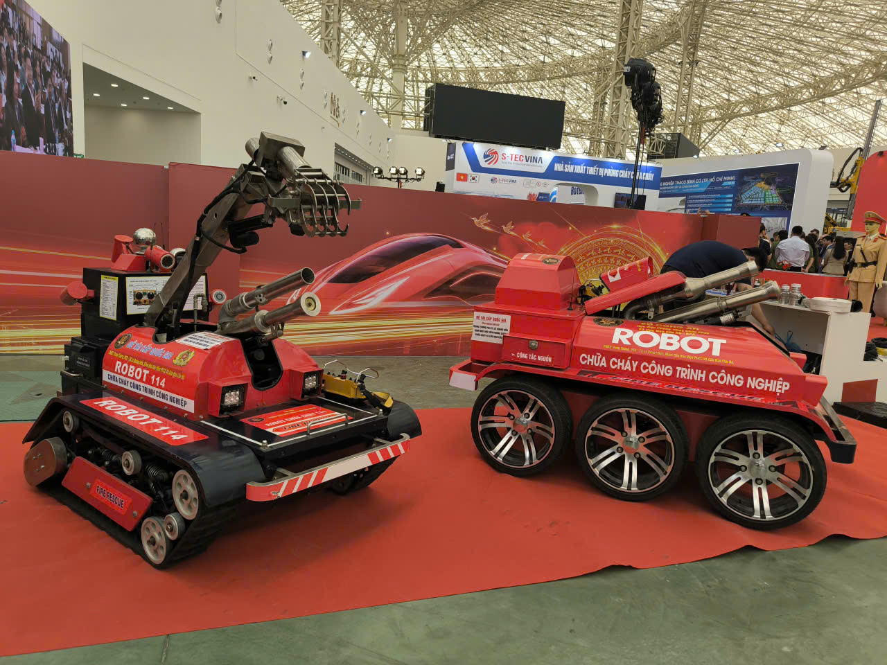 robot an ninh