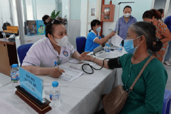 tphcm-lan-dau-tien-gai-ma-ban0do-benhtat-cua-hon-6-trieu0ngui-dan-ang-big-data-hinh-anh.png