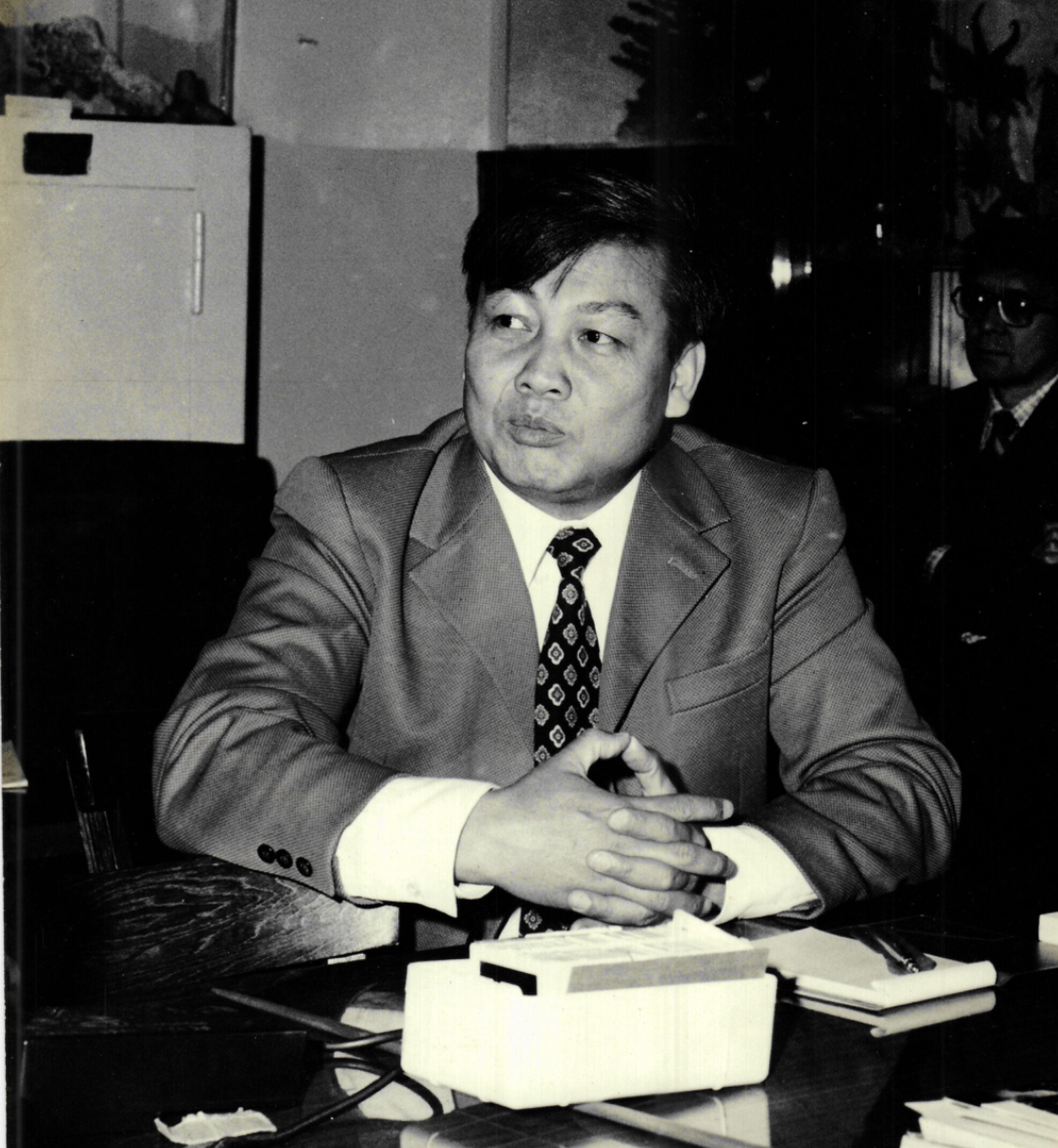 Giáo sư Nguyễn Văn Hiệu