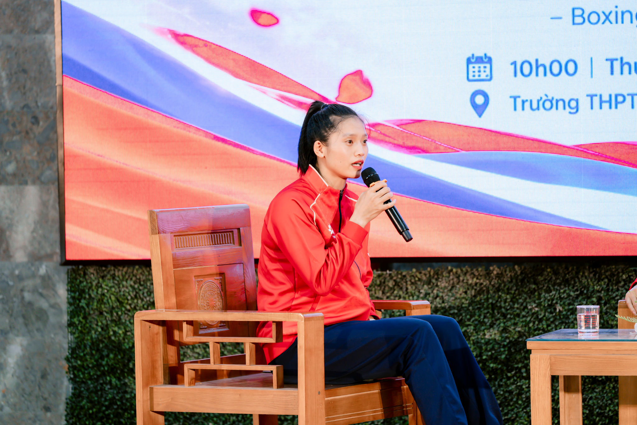 ivs01609.jpg