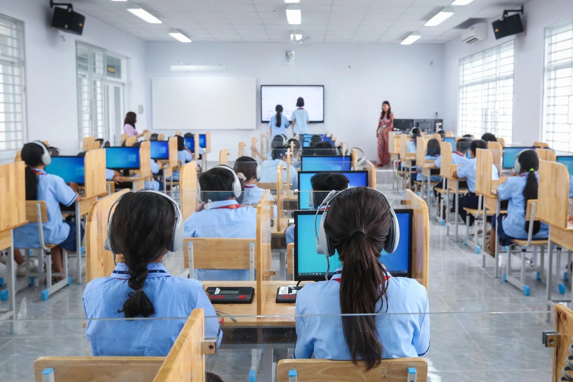 Sư phạm mở: Đổi mới cách dạy và học trong kỉ nguyên AI