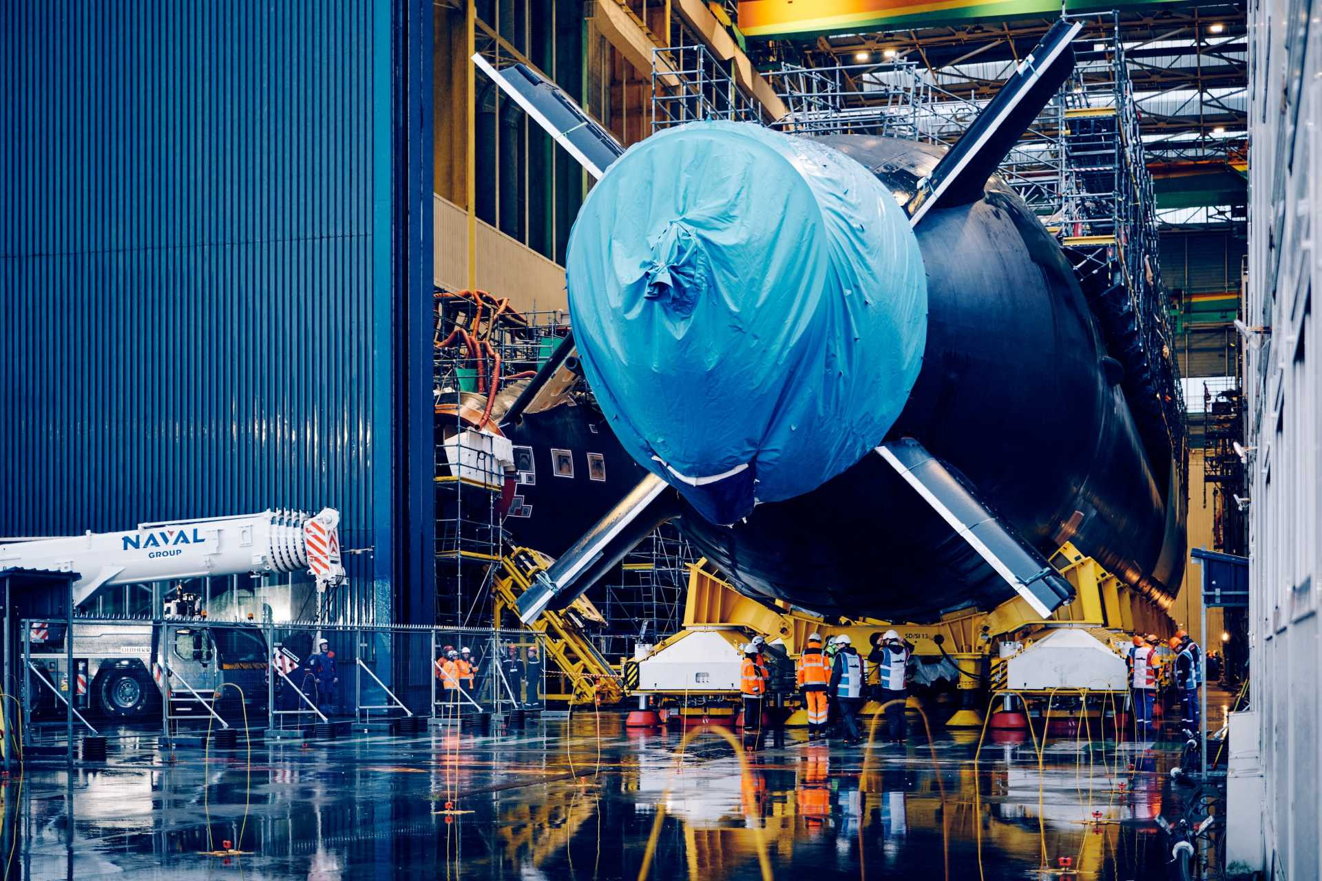 www.armyrecognition.com-images-stories-news-2026-october-_france-to-launch-fifth-suffren-class-nuclear-attack-submarine-rubis-in-normandy-for-long-range-strikes-925-001.jpg