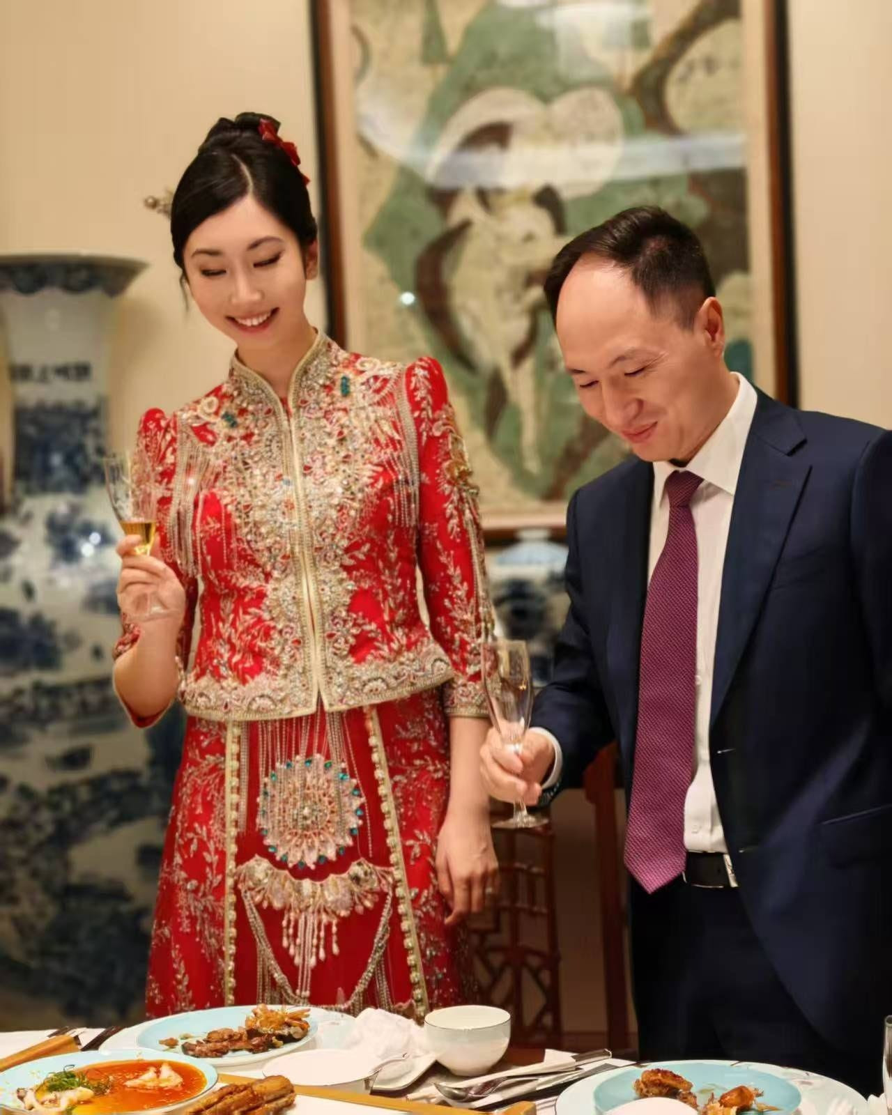 Hạ Kiến Khuê - Cathy Tie