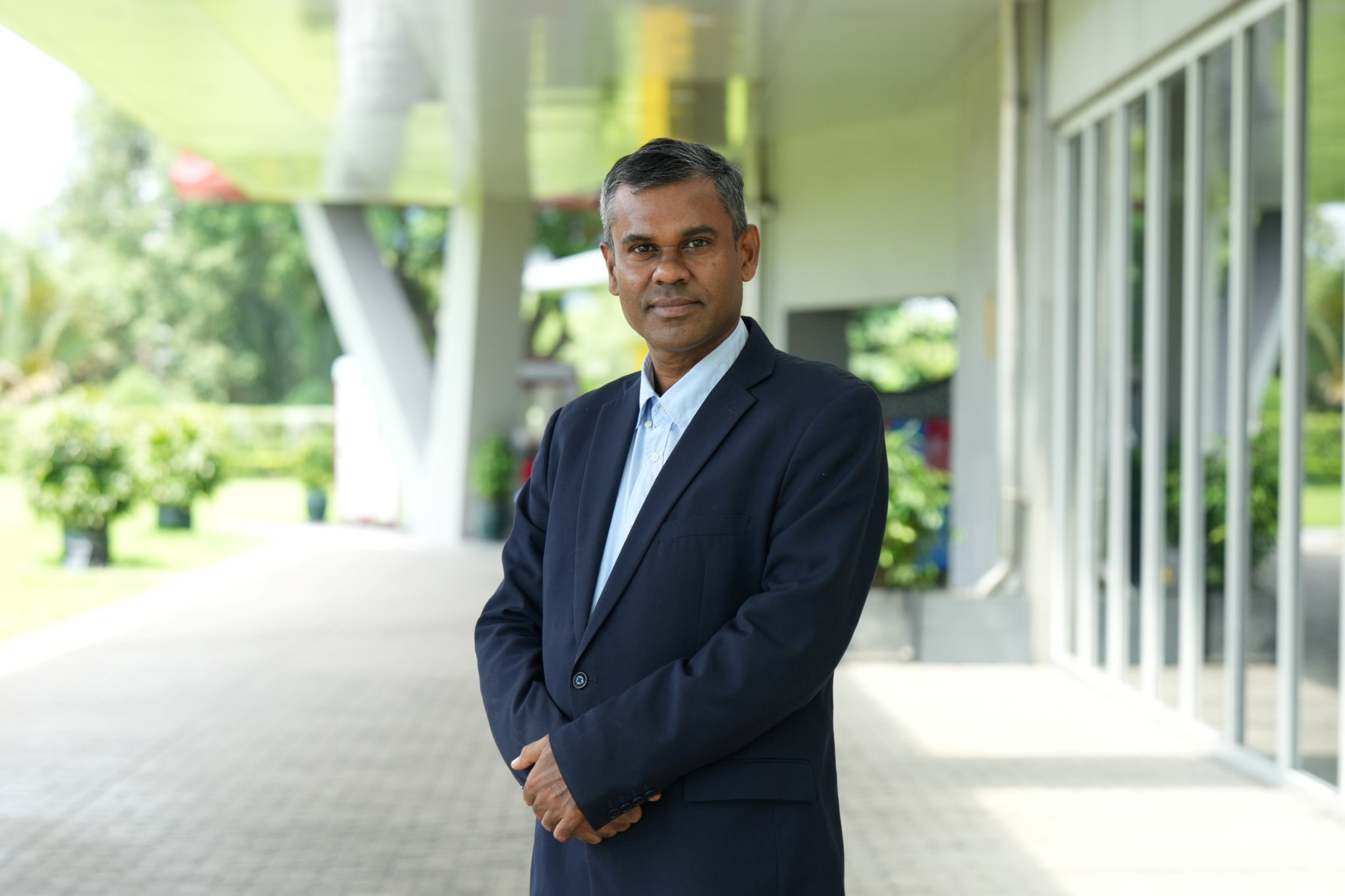 Giáo sư Rajkishore Nayak