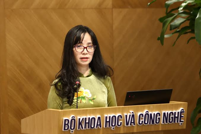 Phạm Thị Vân Anh