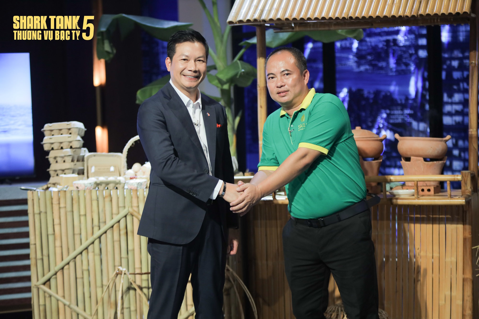 Khám phá công nghệ tạo ra quả trứng gà 'đắt nhất Việt Nam'