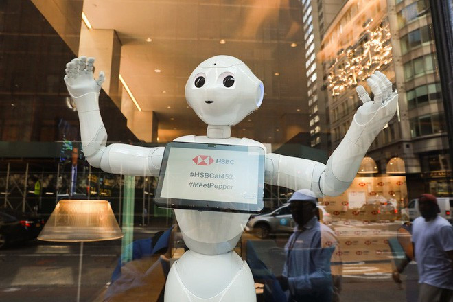 Robot phục vụ ở Nhật Bản có siêu năng lực đọc vị cảm xúc của khách hàng