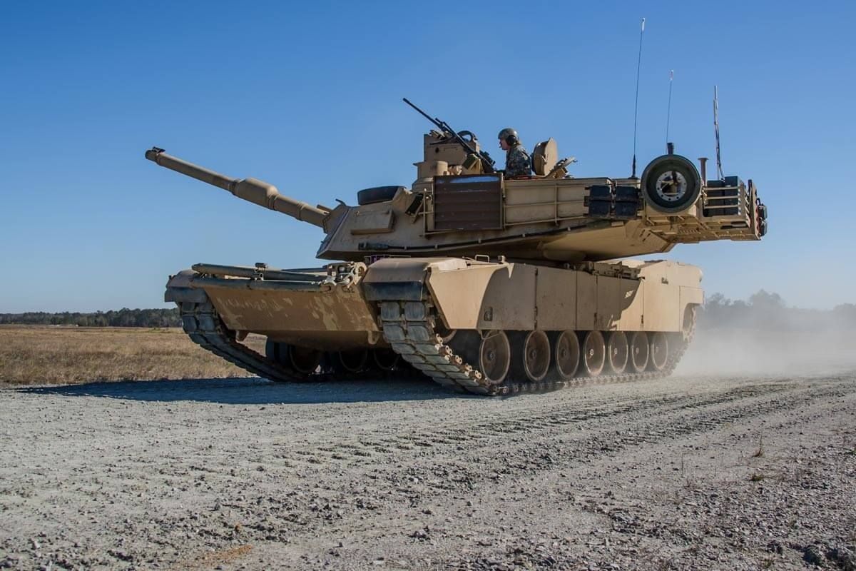 static0.mltimages.com-wordpress-wp-content-uploads-media-equipment-military-vehicles-m1a2-abrams-main-battle-tank-2014-02-_m1a2-abrams-battle-tank-05.jpg