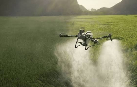 Drone T55 có gì đặc biệt cho nông nghiệp Việt Nam? 