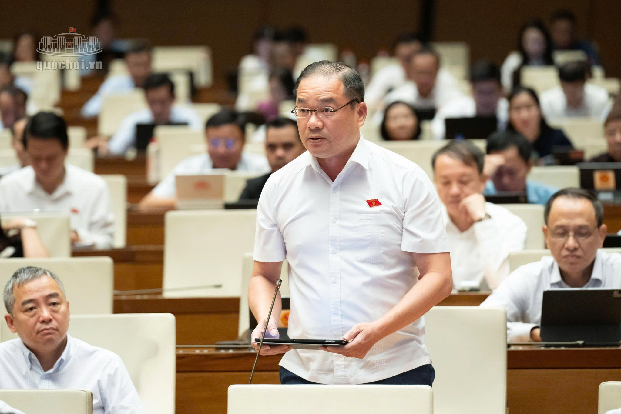 nguyễn ngọc việt
