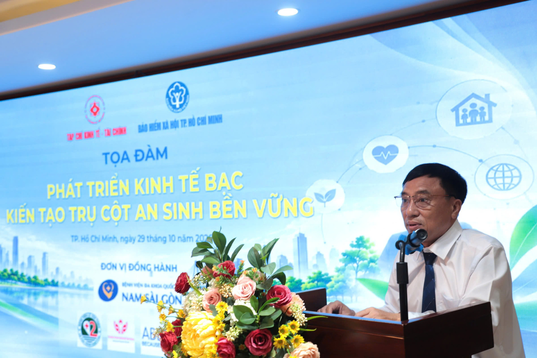 ong-dao-van-sinh.jpg