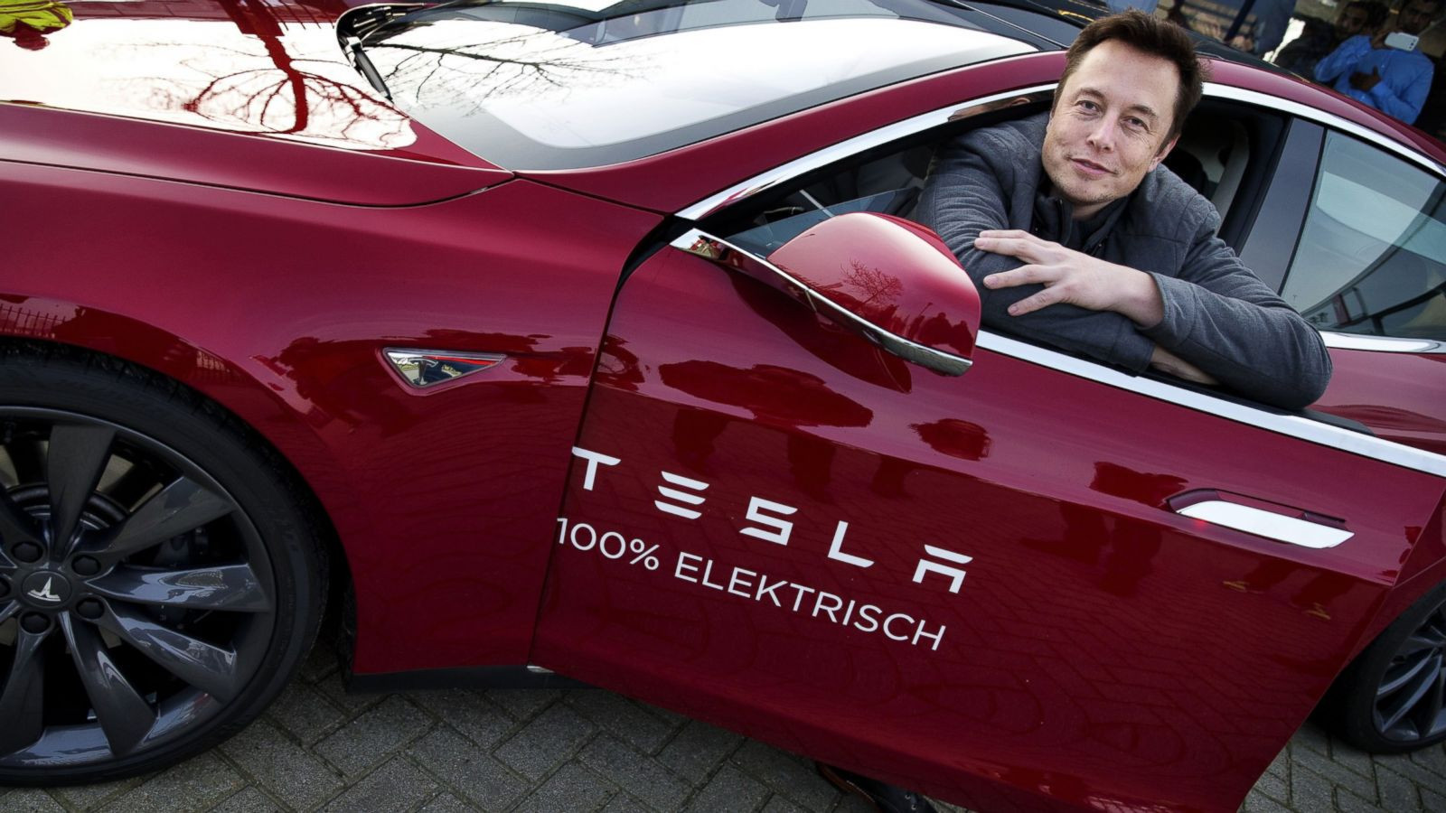 tesla.jpeg