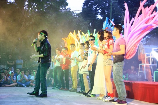 Hiến pháp 2013 không đóng cửa hôn nhân cùng giới