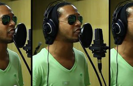 Đẹp trai hơn, Ronaldinho muốn làm ca sĩ