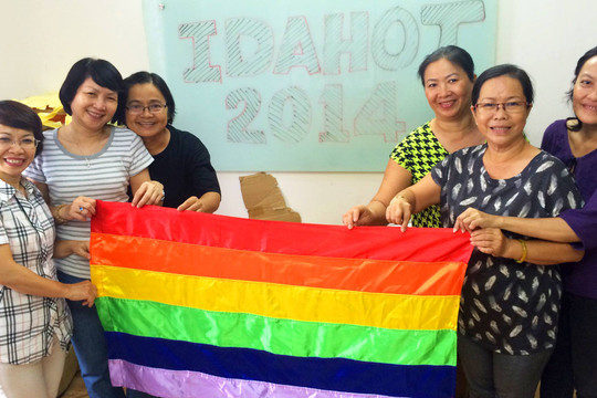Tâm thư của PFLAG gửi cộng đồng LGBT Việt nhân ngày IDAHOT