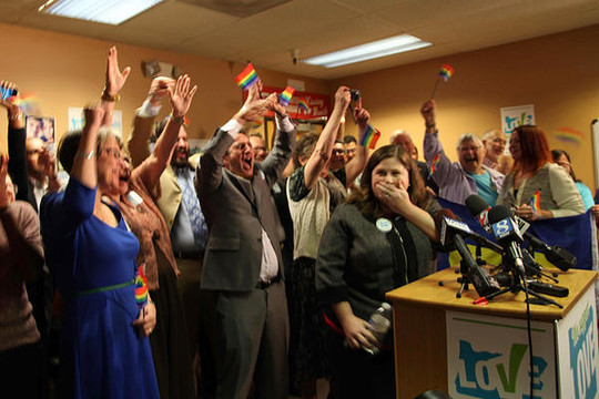 Mỹ: Tòa tuyên án luật cấm hôn nhân đồng giới tại bang Oregon vi hiến