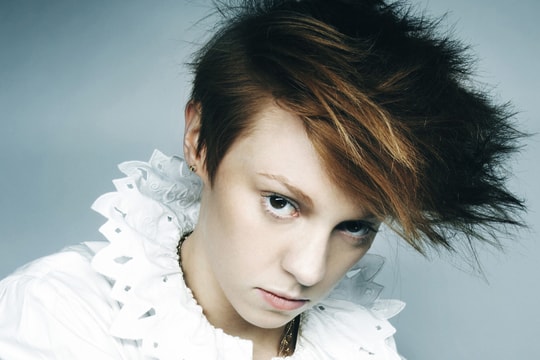 La Roux: "Tôi không là đàn ông cũng không phải phụ nữ"