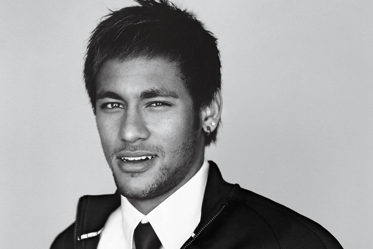 Neymar lịch lãm trên bìa tạp chí WSJ