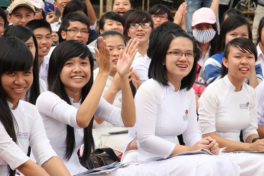 Hà Nội: Chuyển học sinh từ trường thừa sang trường thiếu chỉ tiêu gây tranh cãi
