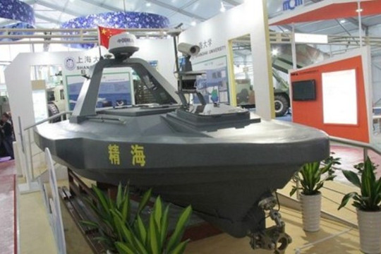 Trung Quốc trưng bày tàu không người lái tại Airshow China 2014