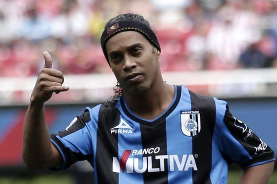 Sốc khi Ronaldinho trác táng bệ rạc tại Mexico