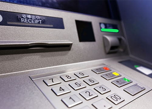 Lại yêu cầu xử phạt ATM hết tiền