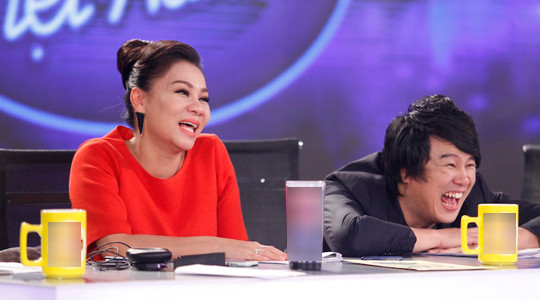Thu Minh xác nhận ngưng làm Giám khảo Vietnam Idol để sinh con 