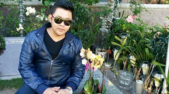 Quang Lê: 'Tôi chỉ ngồi khép nép và trang nghiêm bên chú Nhật Ngân'