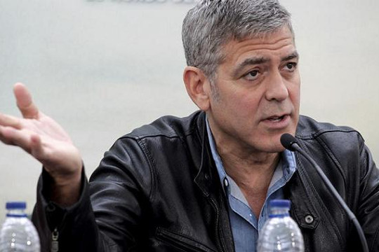 George Clooney muốn vạch mặt những kẻ trục lợi từ xung đột châu Phi