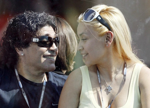 Tevez đòi đánh bại Maradona ở Bước nhảy Hoàn vũ