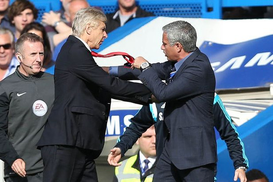 Mourinho và Wenger lại khẩu chiến dữ dội sau Siêu cúp Anh